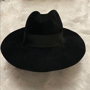 💯 Authentic Yves Saint Lauant Rabbit Fur Fedora